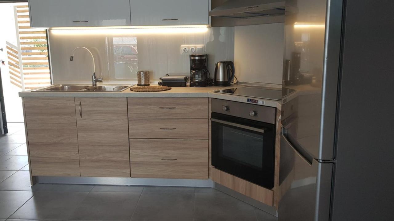 Onar View Apartment Néa Péramos Kültér fotó